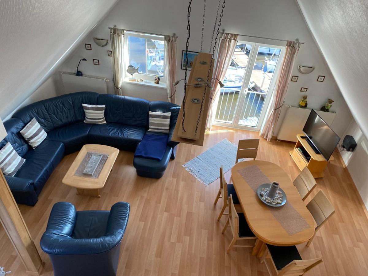 Ferienwohnung Marina Am Ryck グライフスヴァルト エクステリア 写真